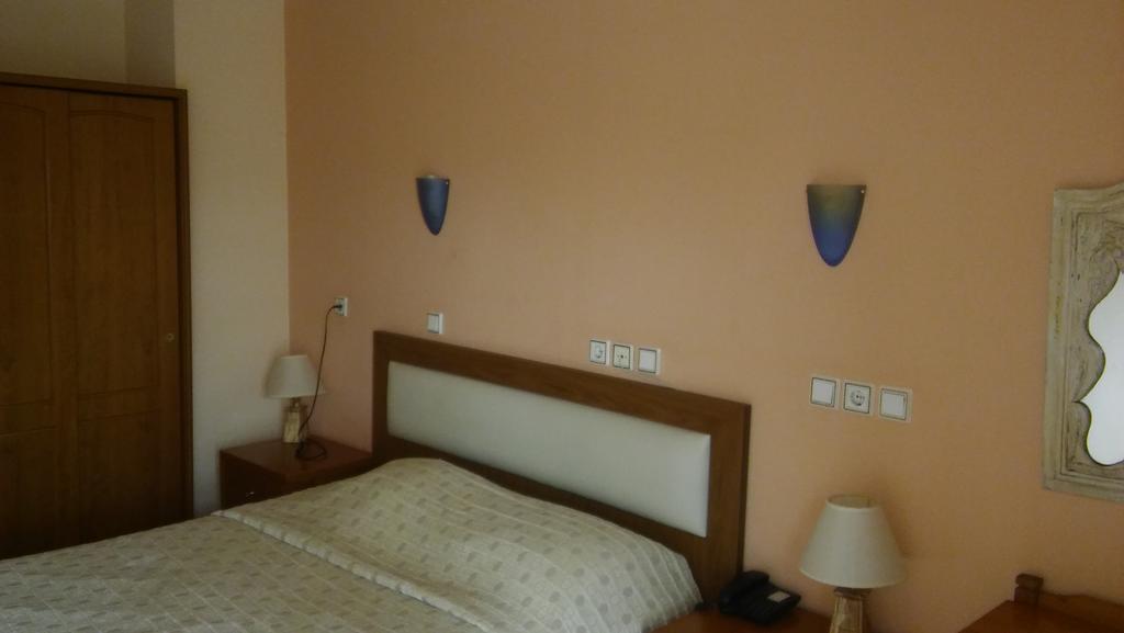 Nefeli Hotel Козані Екстер'єр фото