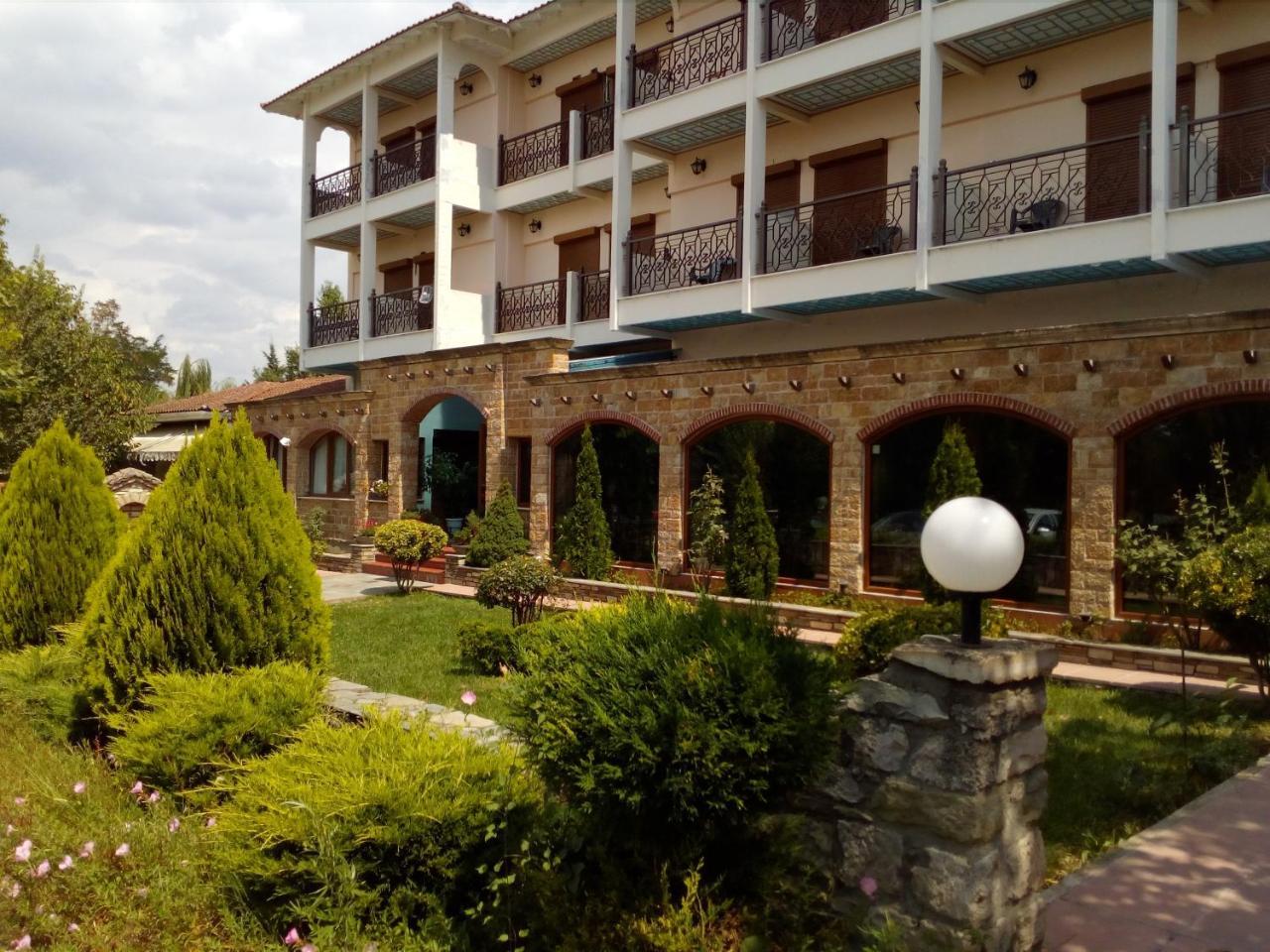 Nefeli Hotel Козані Екстер'єр фото