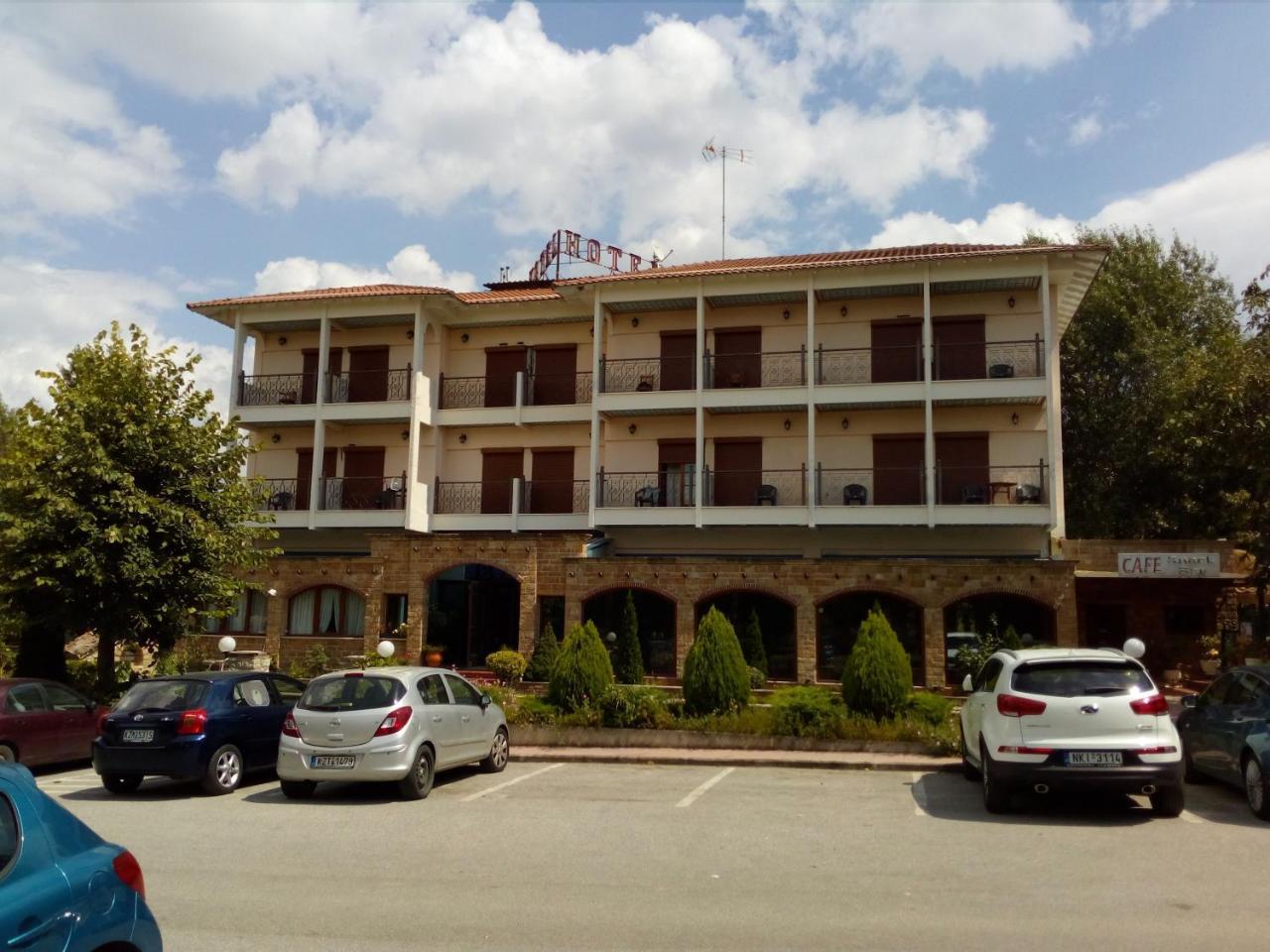 Nefeli Hotel Козані Екстер'єр фото