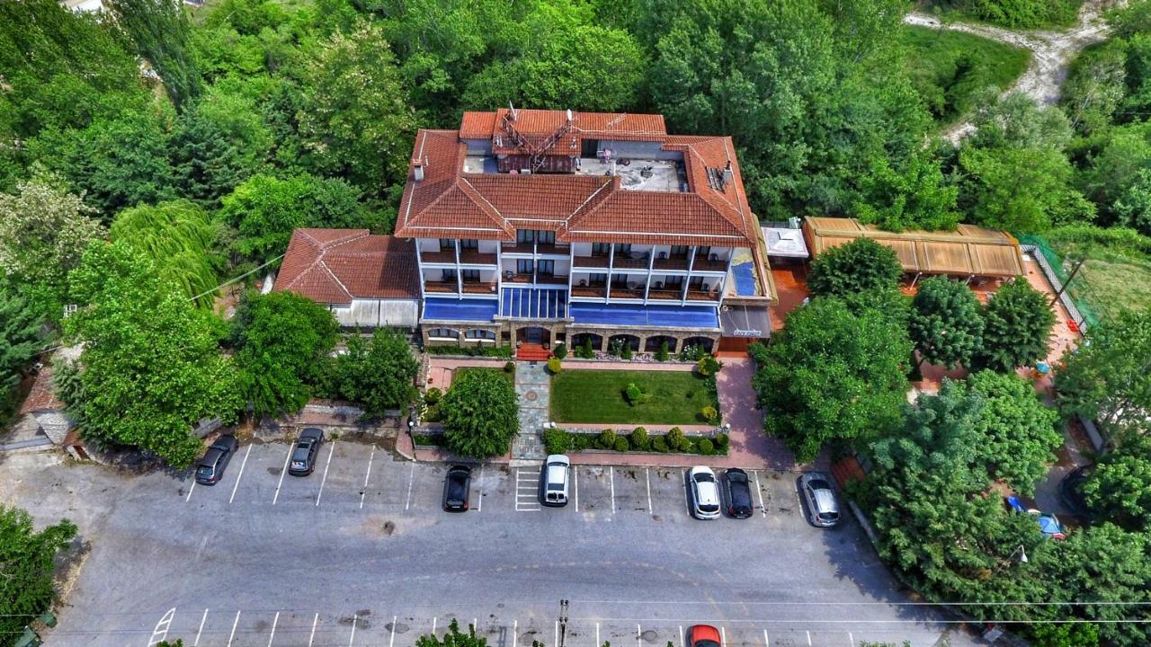 Nefeli Hotel Козані Екстер'єр фото